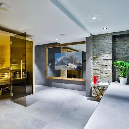 Mascaricy 5-room Appartement